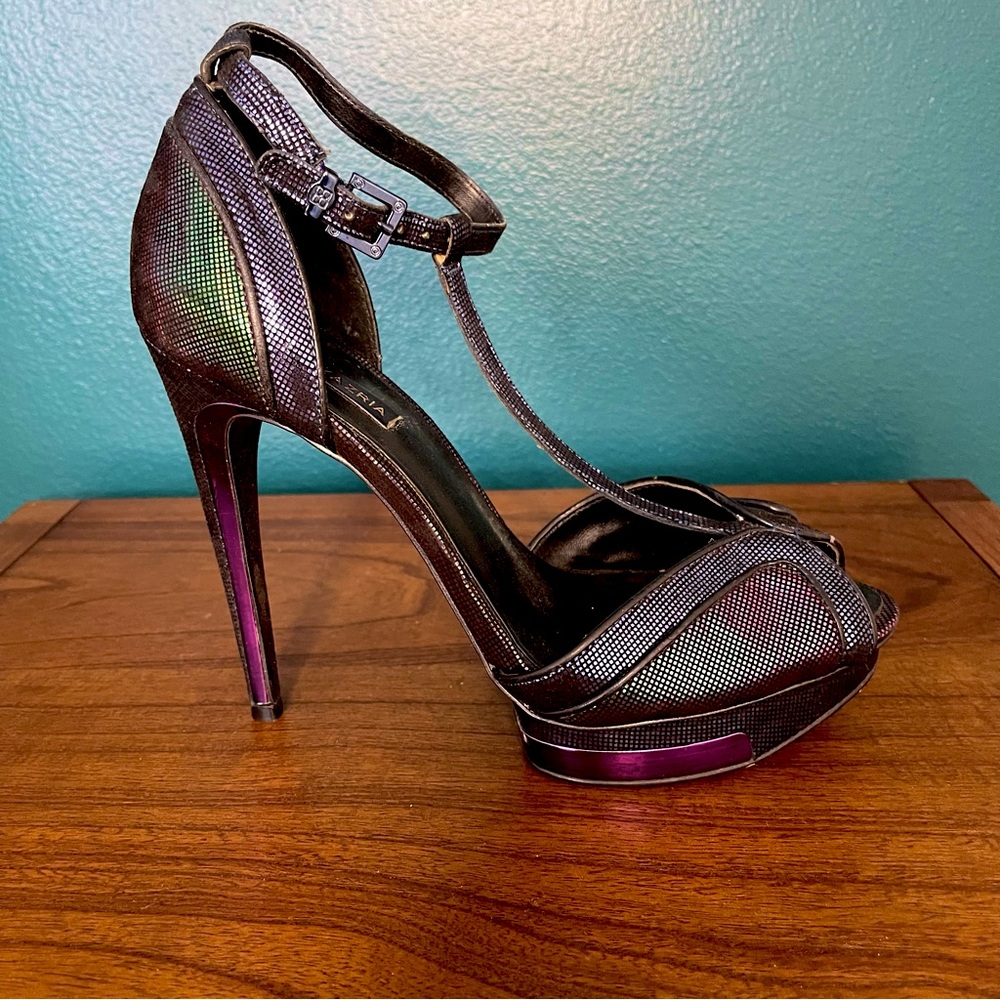 BCBG Maxazria Chameleon Disco Heel